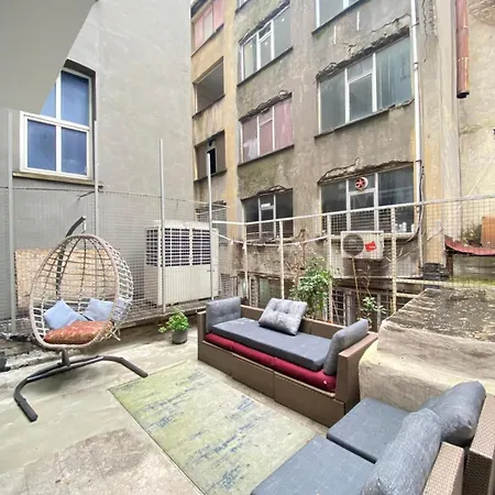 Hotel Taksim Istiklal Street Casavilla