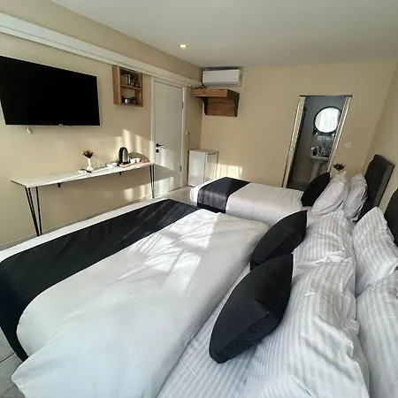 Istanbul Taksim Istiklal Street Casavilla Hotel