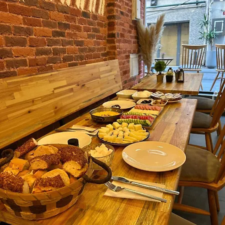 Hotel Casavilla Taksim 3*