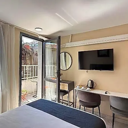 Taksim Casavilla 3*